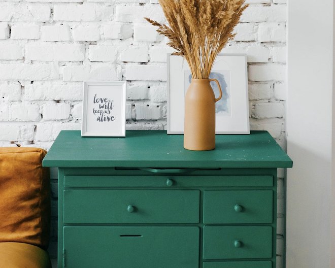 Green drawer with flowers on top